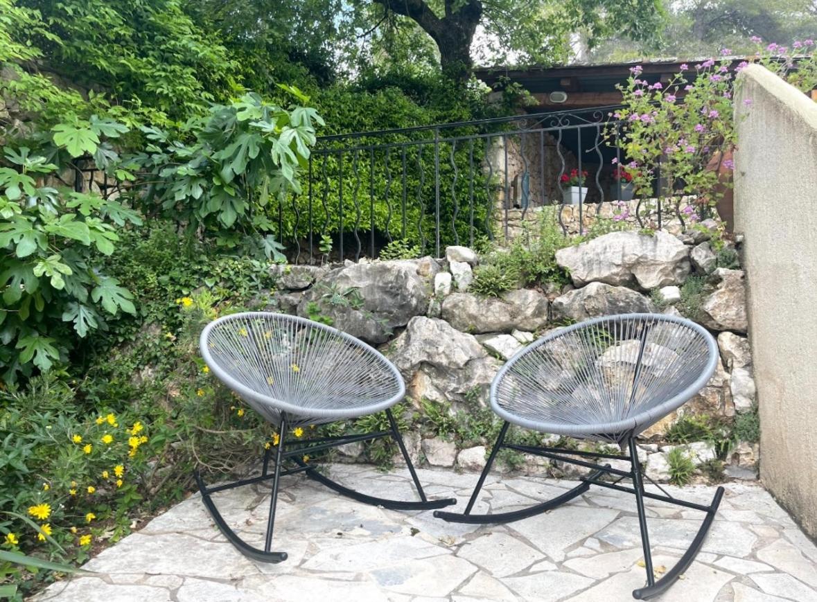 Le Mas De Camassade Tourrettes-sur-Loup Exterior photo